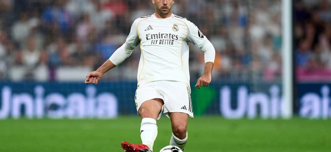 Real Madrid place… Real Madrid place…