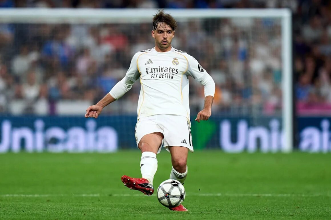Real Madrid place… Real Madrid place…