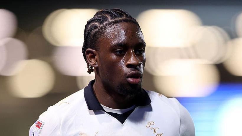 Bromley Sign Archer on… Bromley Sign Archer on…