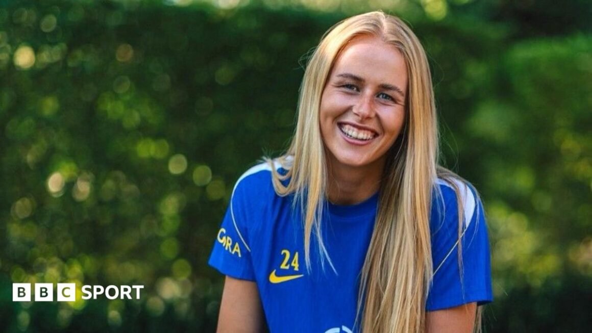 Chelsea extend Hannah… Chelsea extend Hannah…