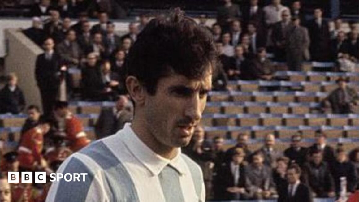 Argentina legend Antonio… Argentina legend Antonio…