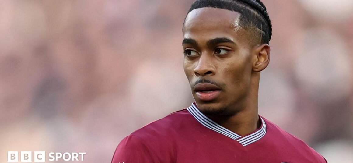 West Ham target Crysencio… West Ham target Crysencio…