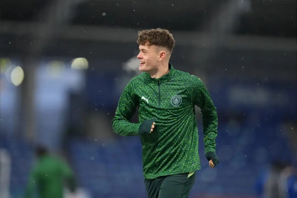 Man City Striker Joins…