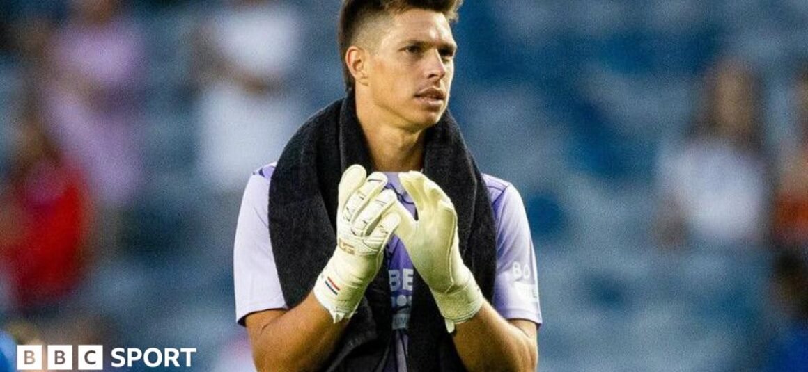 Rangers land Ivor Pandur… Rangers land Ivor Pandur…