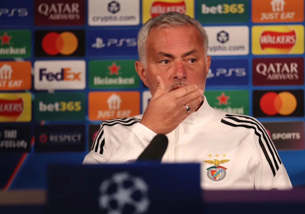 Mourinho Arrives at Real… Mourinho Arrives at Real…