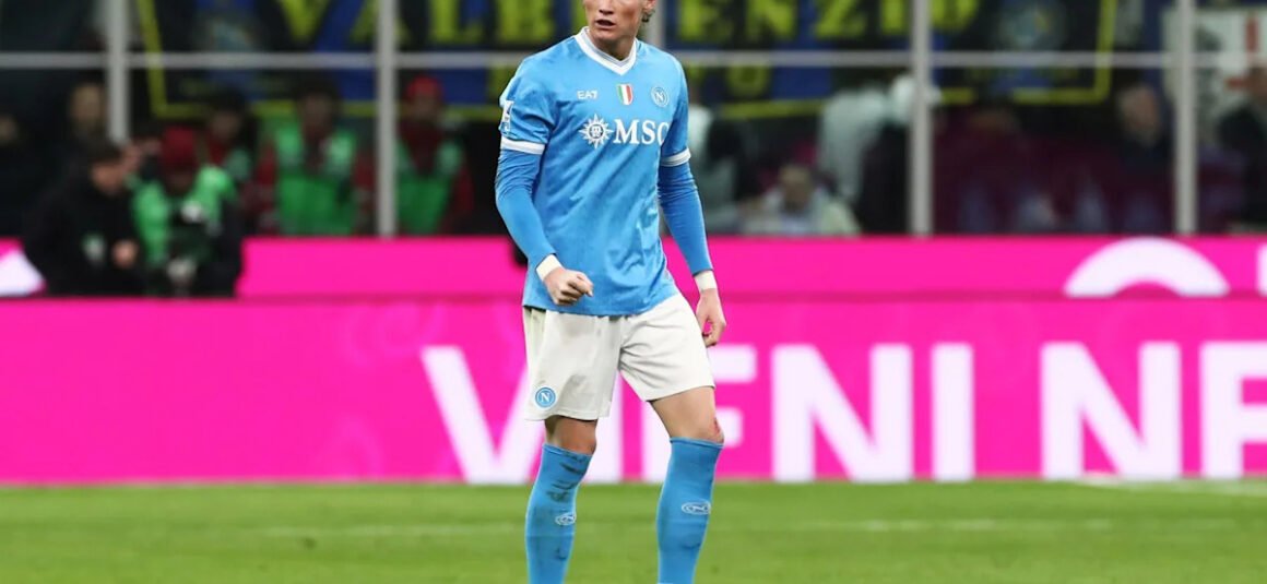 Mourinho Eyes Former… Mourinho Eyes Former…
