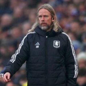 Chelsea open talks to… Chelsea open talks to…