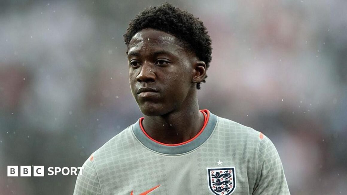 Wayne Rooney says Kobbie… Wayne Rooney says Kobbie…