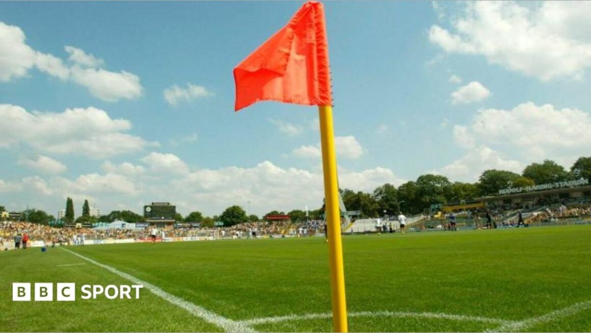 French female ref injured…