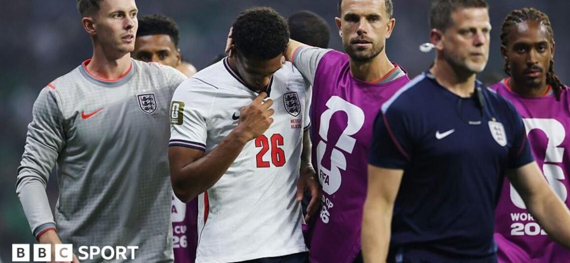 FIFA bans Englands…