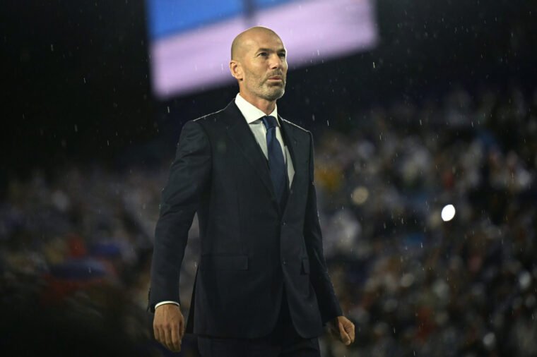 France to Appoint Zinedine… France to Appoint Zinedine…