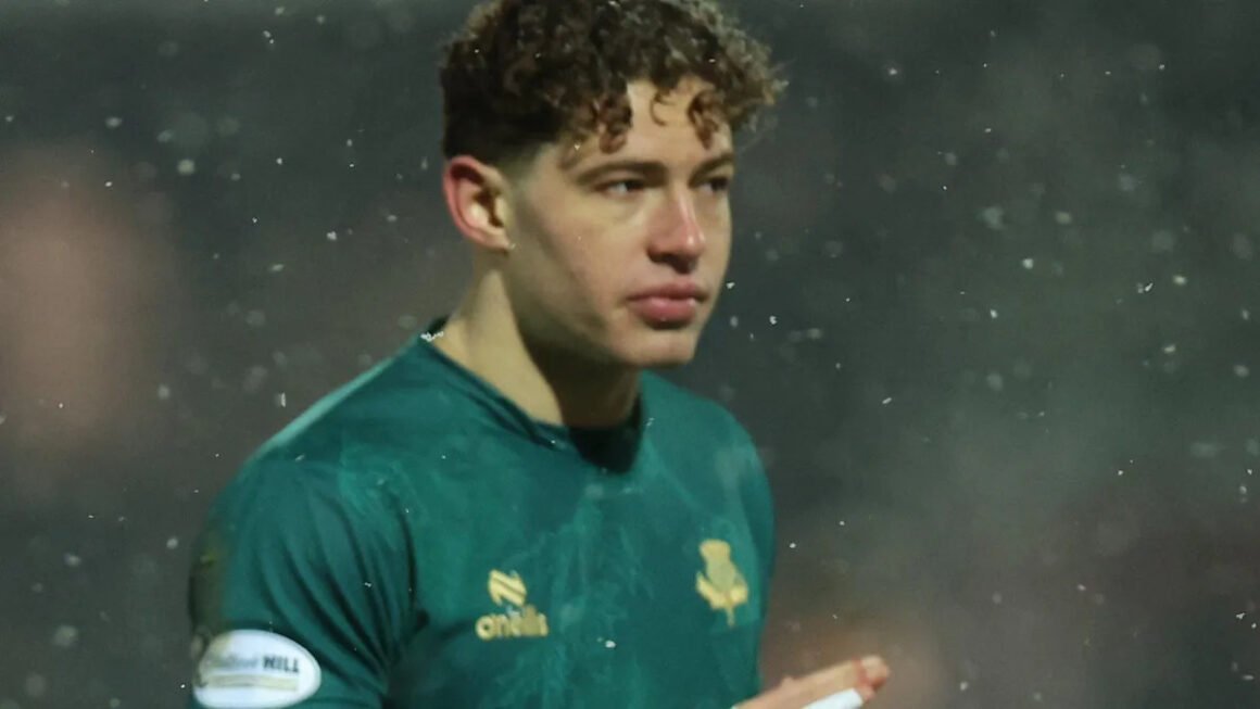 Doncaster Acquire Partick… Doncaster Acquire Partick…