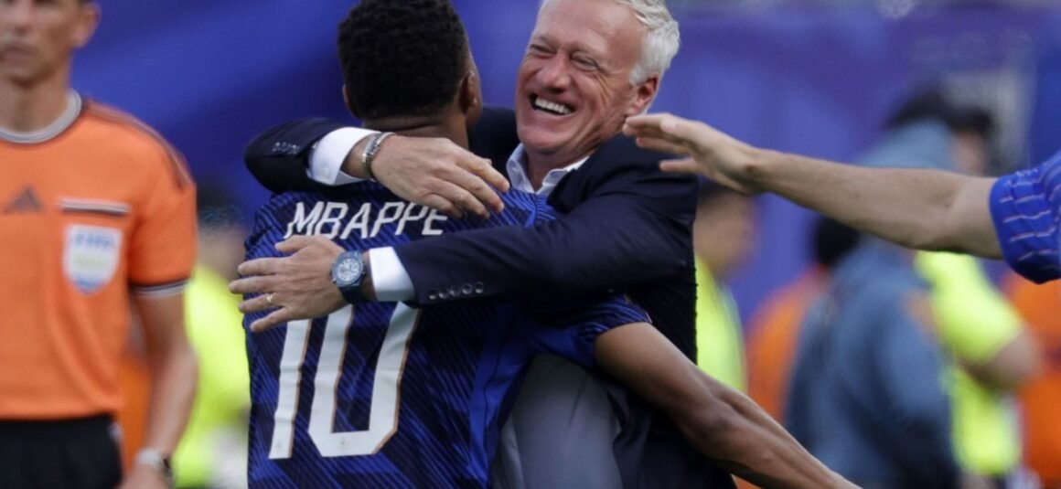 Deschamps Commends Mbappé… Deschamps Commends Mbappé…