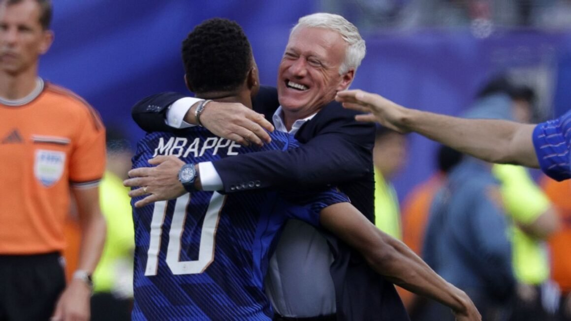 Deschamps Commends Mbappé… Deschamps Commends Mbappé…