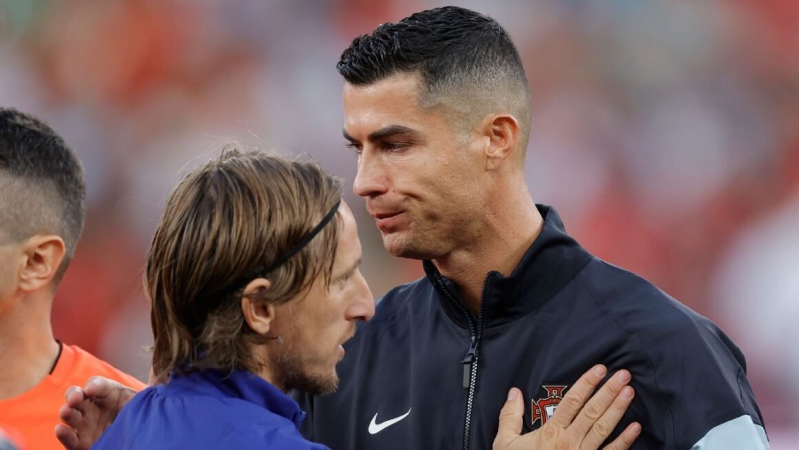 Legends Modric, Ronaldo… Legends Modric, Ronaldo…