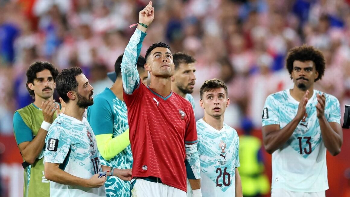 Ronaldo Pays Unique…