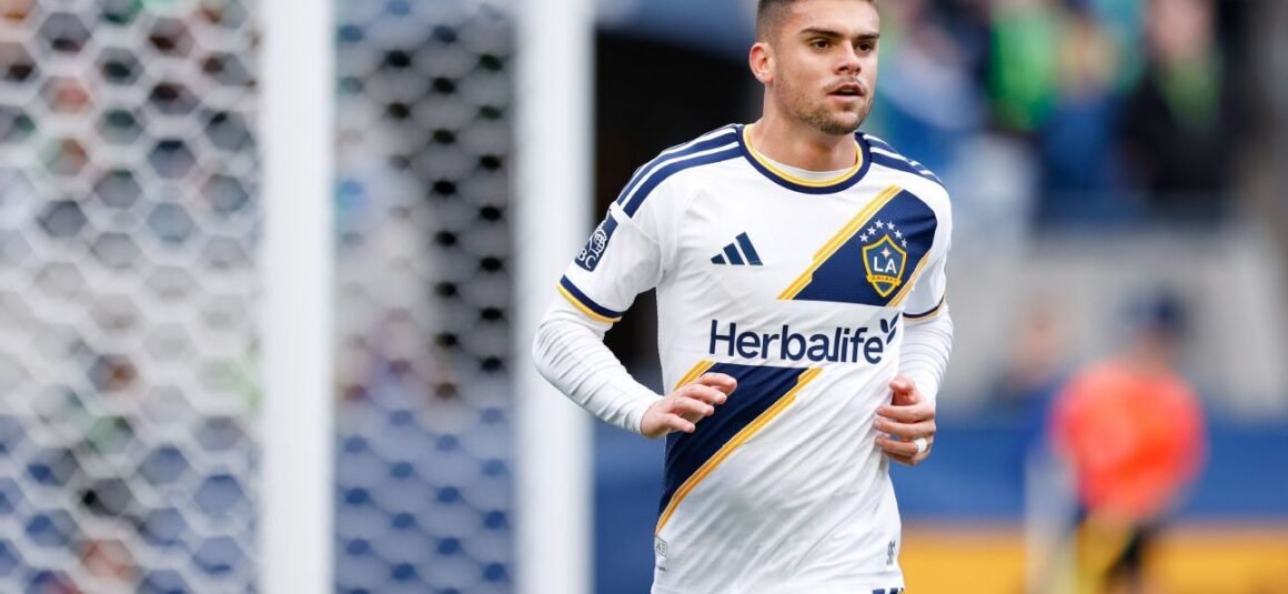 LA Galaxy Transfer Gabriel…