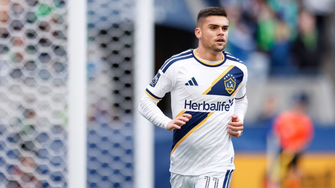 LA Galaxy Transfer Gabriel…