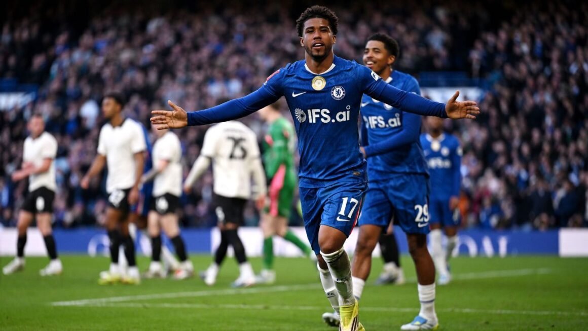 Utd, Chelsea Reach $67M… Utd, Chelsea Reach $67M…