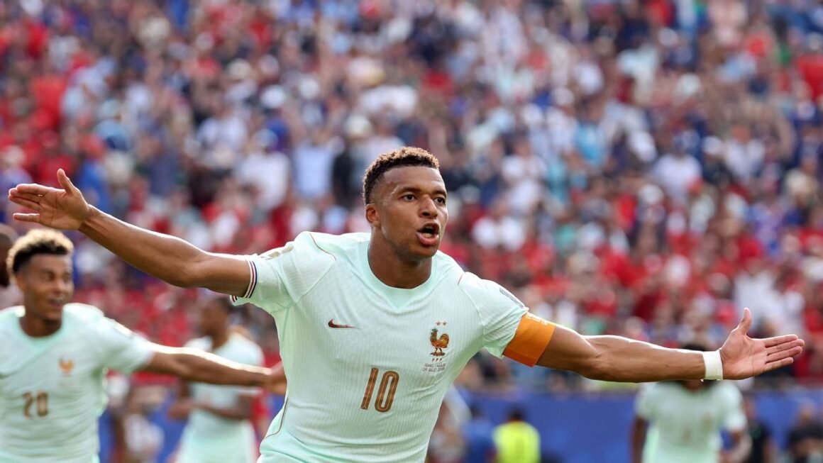 Player Ratings: Mbappé…
