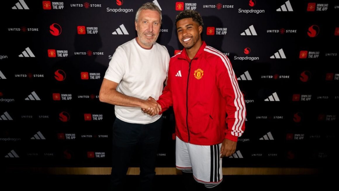 Inside Manchester Uniteds…