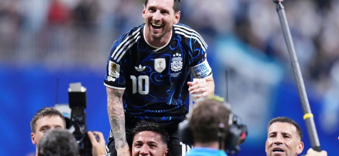Player Ratings: Messi… Player Ratings: Messi…