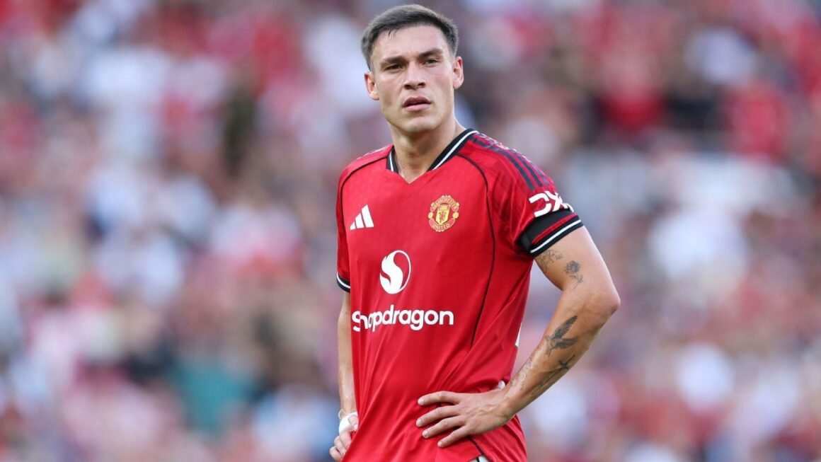Man Uniteds Ugarte…