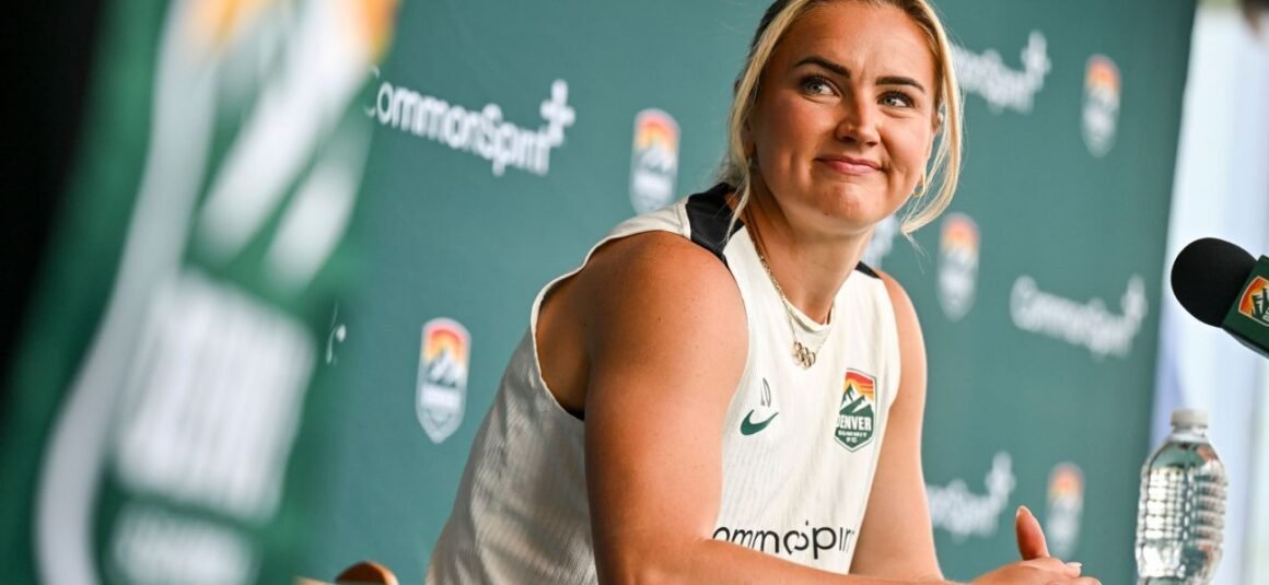 From USWNT to PSG: Linds… From USWNT to PSG: Linds…