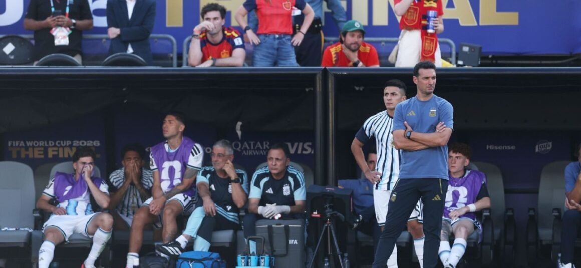 Scaloni uncertain about… Scaloni uncertain about…