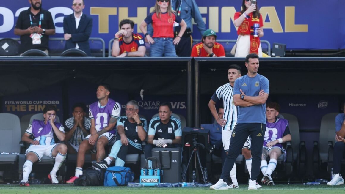 Scaloni uncertain about… Scaloni uncertain about…