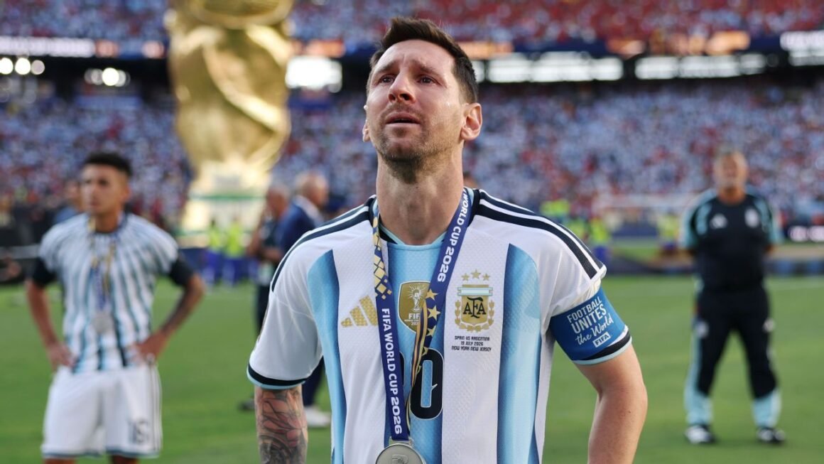 Messi in Rosario: Taking a… Messi in Rosario: Taking a…