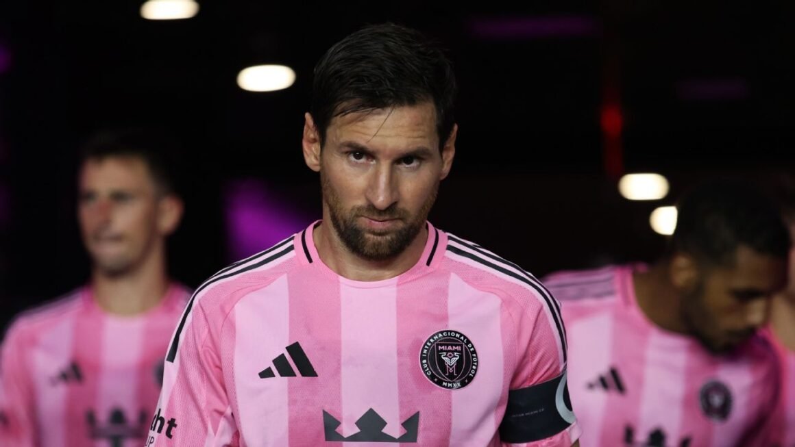Messi avoids second…