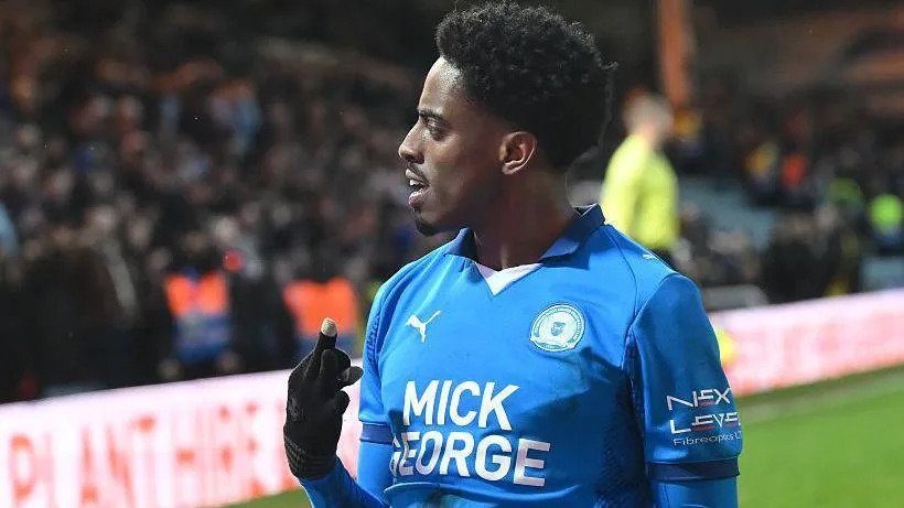 Millwall move stuff of… Millwall move stuff of…