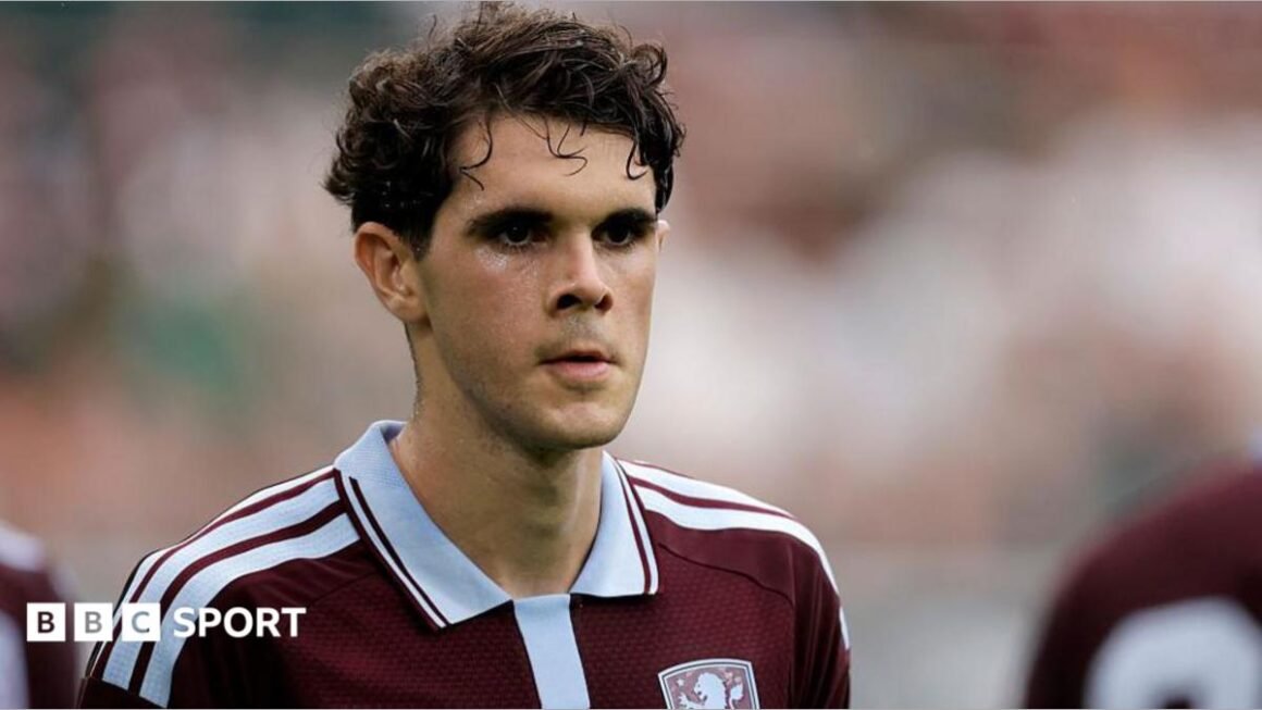 Rangers complete loan… Rangers complete loan…