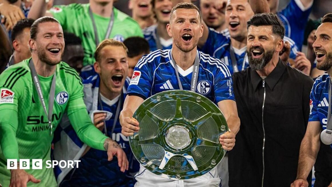 Edin Dzeko, 40, signs one