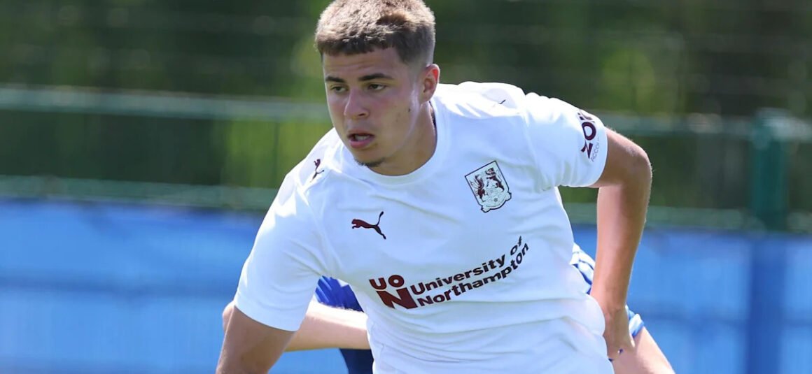 Boston Sign Former Derby…
