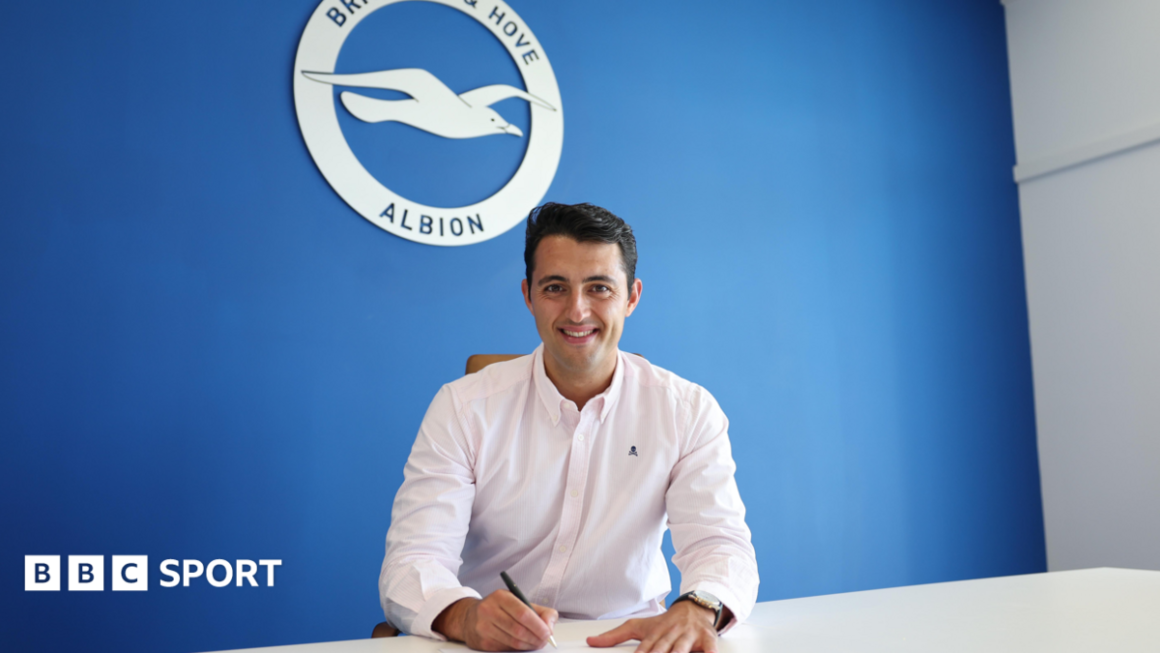 Brighton appoint Arturo…