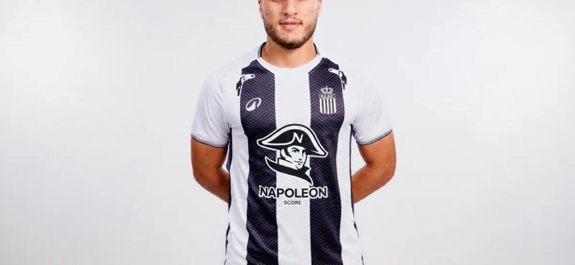 Lens Open Talks to Sign… Lens Open Talks to Sign…