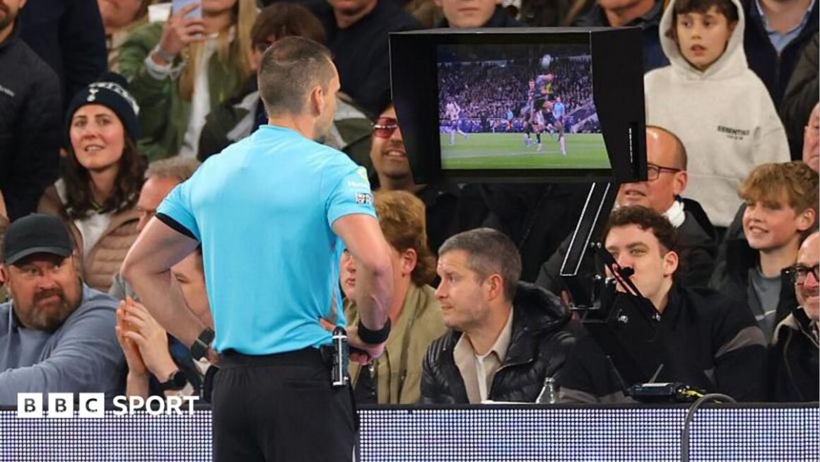 UEFA refs chief Rosetti:… UEFA refs chief Rosetti:…