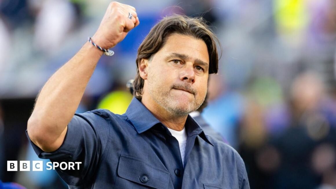 Mauricio Pochettino signs… Mauricio Pochettino signs…