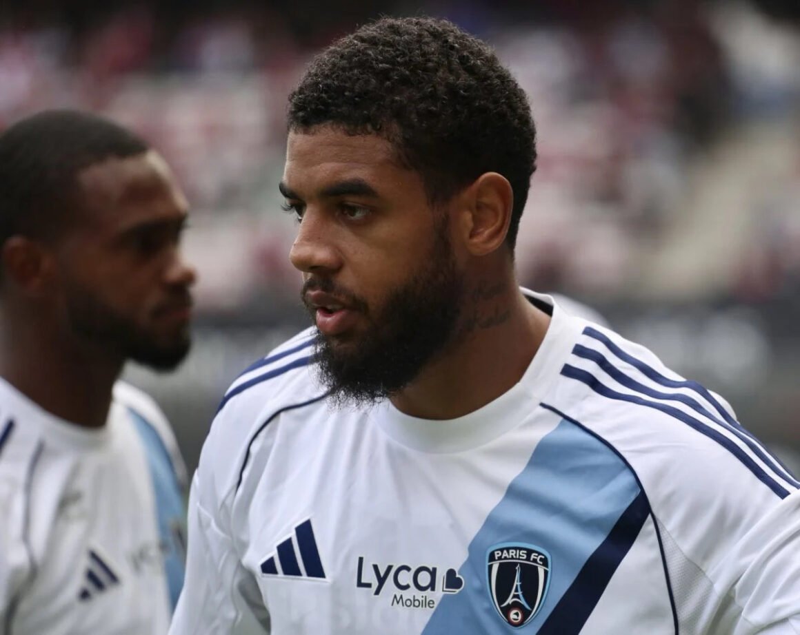 Official: Paris FC Striker… Official: Paris FC Striker…