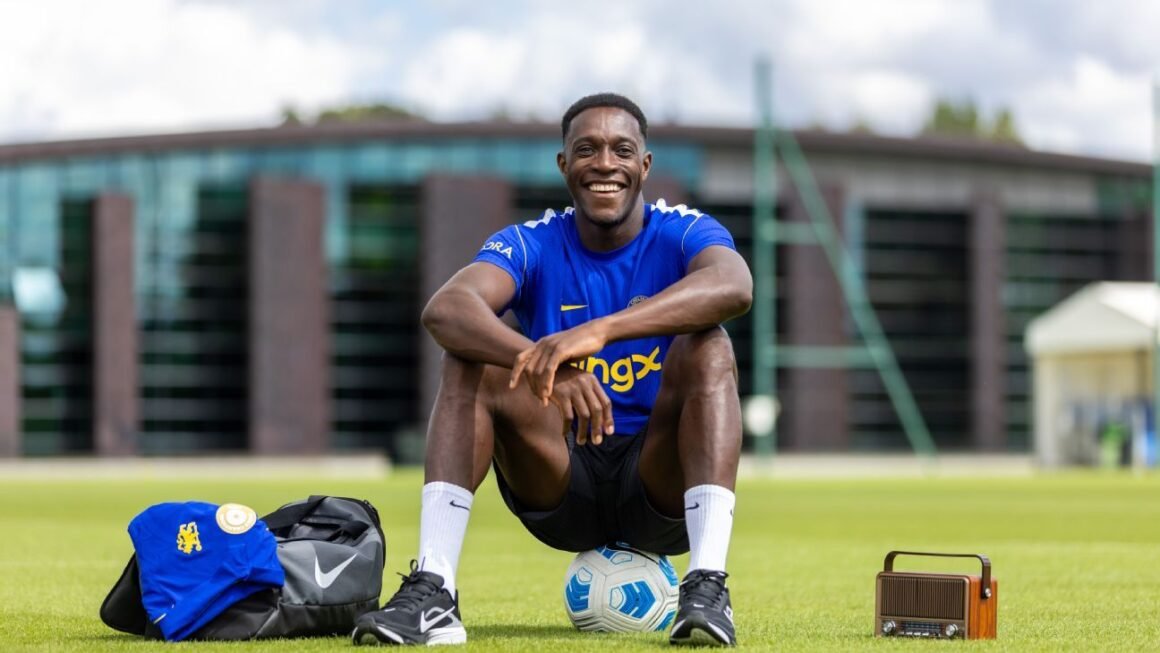 Chelsea Complete Signing… Chelsea Complete Signing…