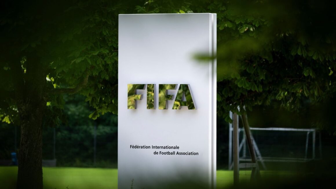 FIFA COO Resigns Amid…