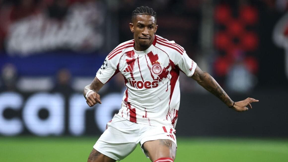 SKC Signs Brazilian André… SKC Signs Brazilian André…