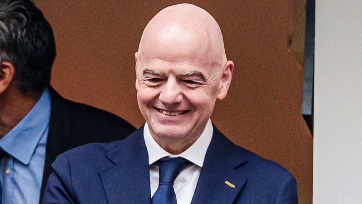 Gianni Infantino Resists… Gianni Infantino Resists…