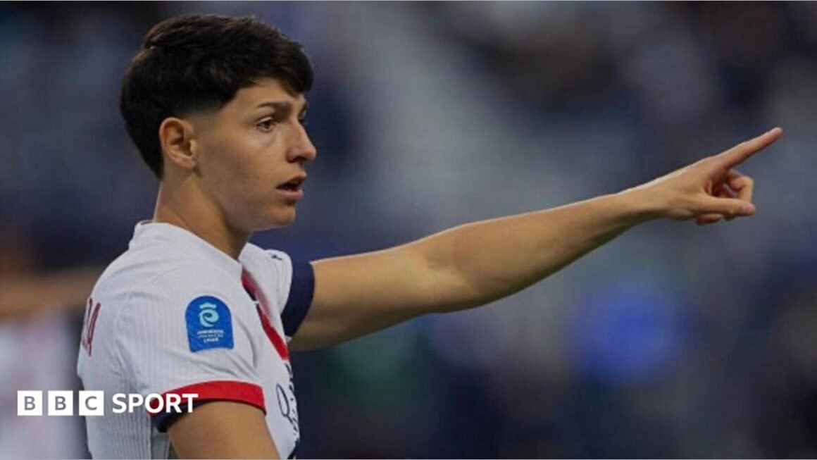 Arsenal sign PSG and… Arsenal sign PSG and…