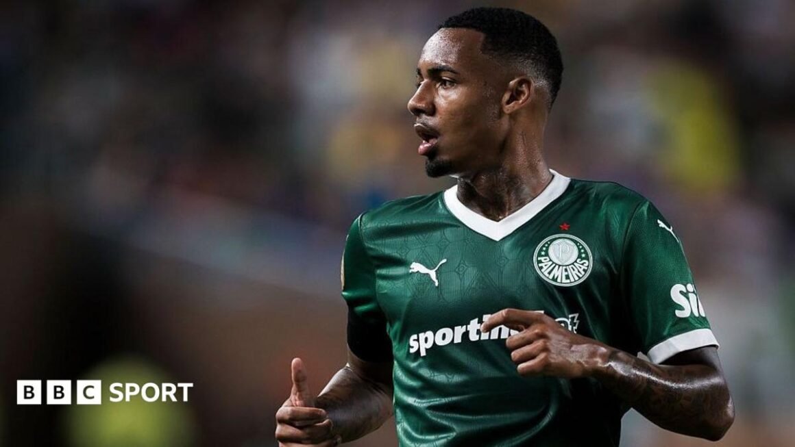 Allan joins Man City in… Allan joins Man City in…